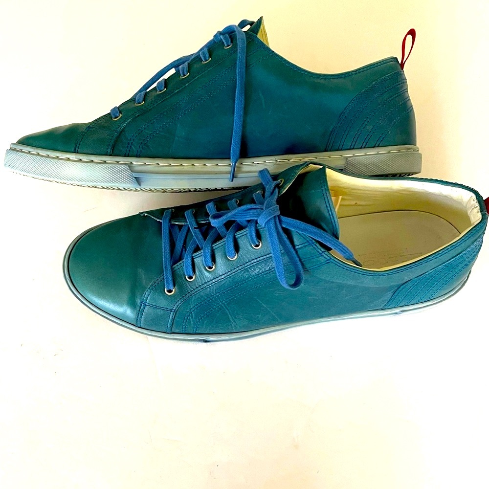 Kiton Men’s shoes made in Italy
